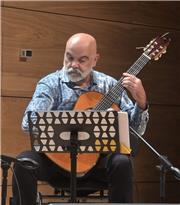 ALİ ÖZTÜRK İLE KLASİK VE LATİN GİTAR DERSLERİ 